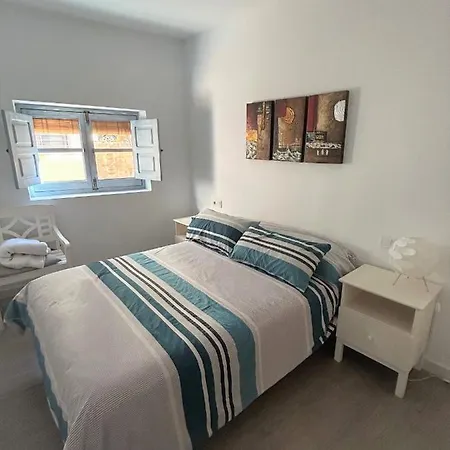 Acogedora Y Moderna Casa En Pueblo * Serra
